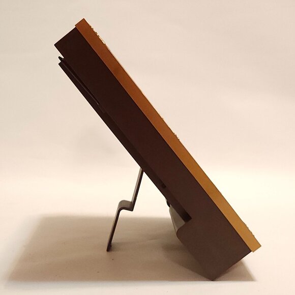 VINTAGE Mr. Christmas Snowing Scenes Magical Photo Frame Musical Moving Snow - Picture 8 of 11